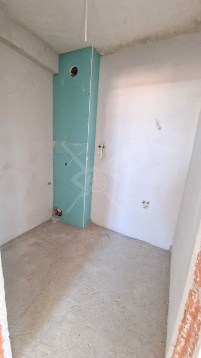 Продава се Тристаен апартамент в Пловдив, Христо Смирненски - 104 кв.м за 1049 €/кв.м - Снимка #3