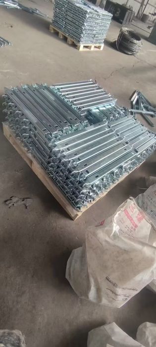 LAMELE, Distantieri metalici, pene, montanți, panouri cofrag, Decofrol