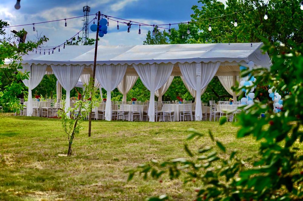Inchiriez cort complet si decor pentru evenimente