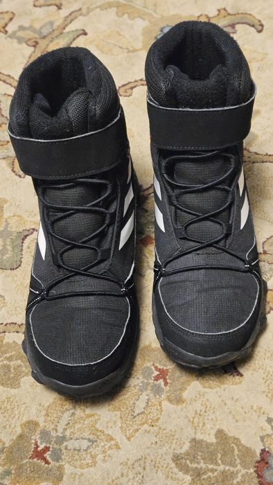 Ghete Adidas Terrex Snow marime 38
