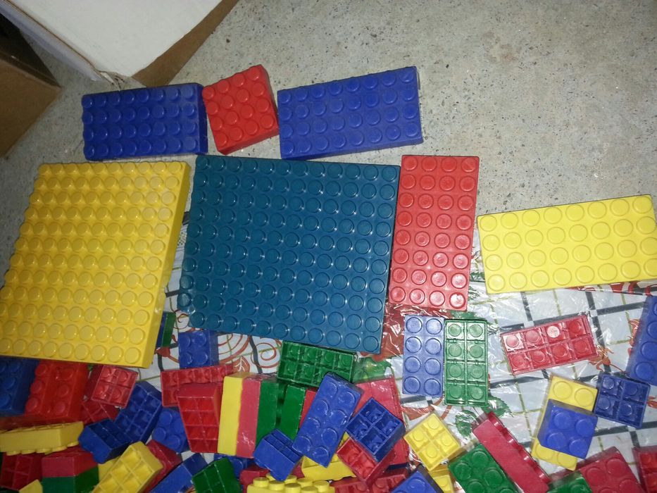 Jucării constructie