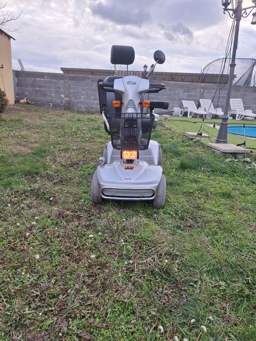 Електрическа количка