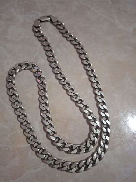 Продам серебряную цепочку ,925 проба