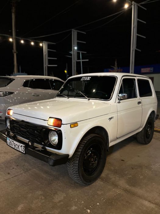 Лада нива сатылады