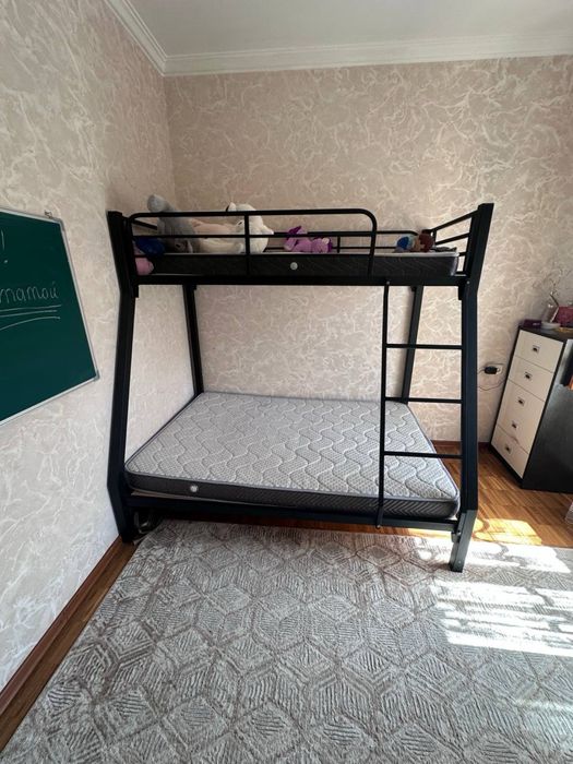 Продается металлическая кровать