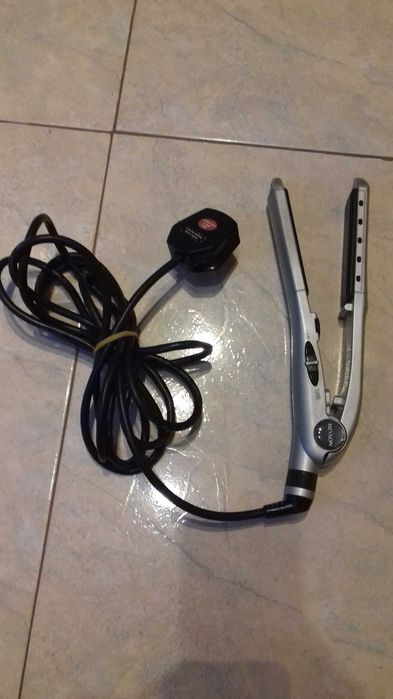 Преса за коса Revlon