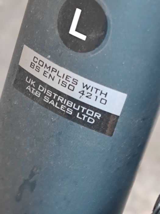 Whyte Shoreditch R7 - хибриден велосипед