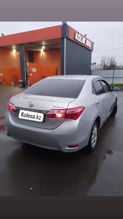 Срочно продам Toyota Corolla 2013