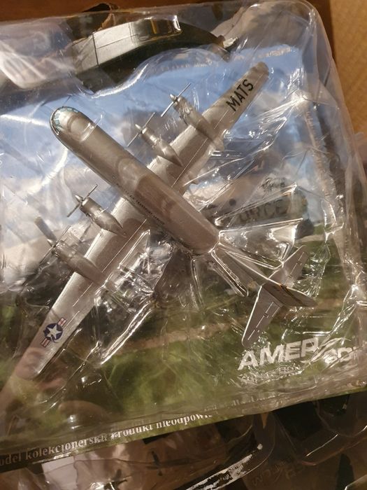 Бойните Самолети Летящи Крепости Амерком модели на самолет