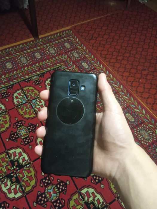 Обменяю Самсунг а6