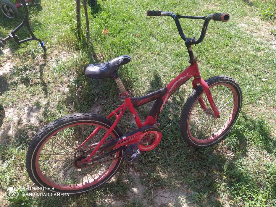 Ukraina velo sotiladi