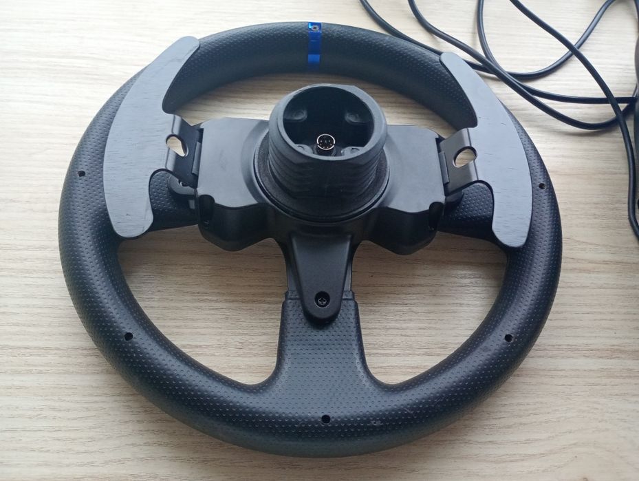 Volan Trustmaster T300 + schimbator TH8S