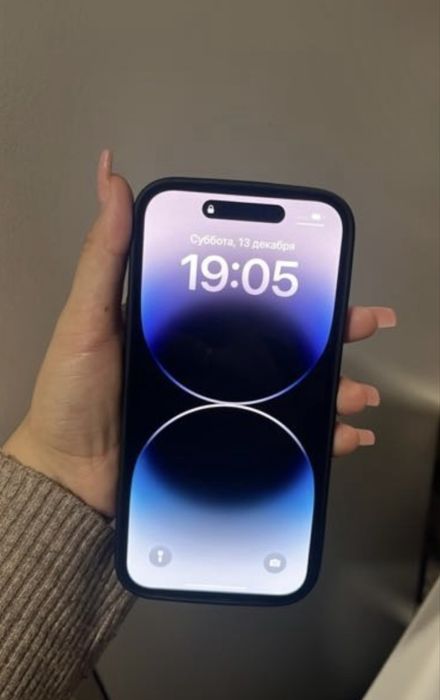 Продам iphone 14 pro
