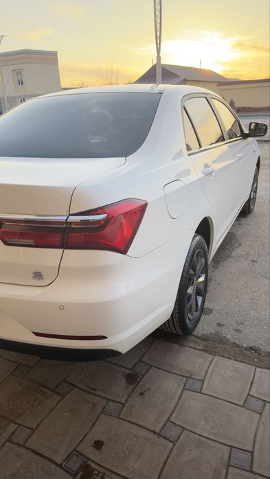 BYD Qin 2022й 450км запас ход