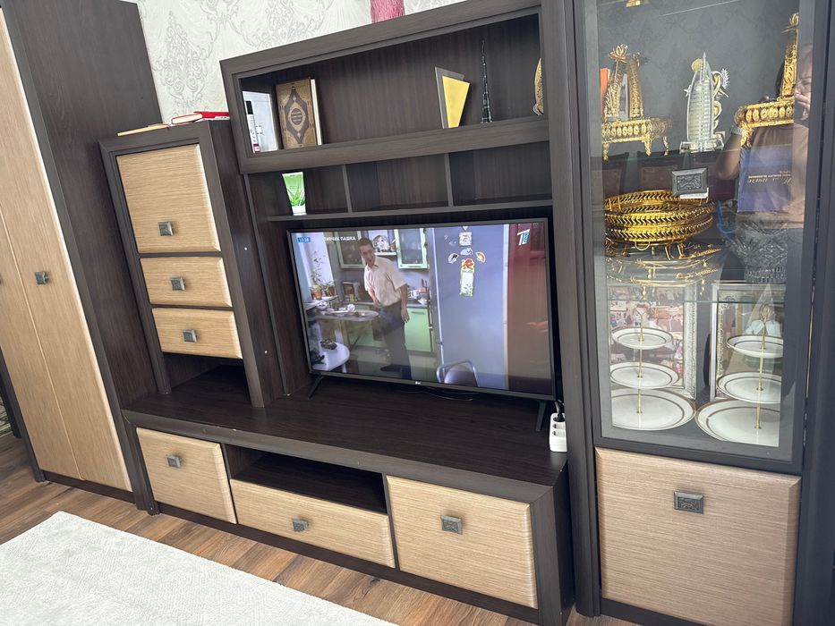 Горка для гостинной