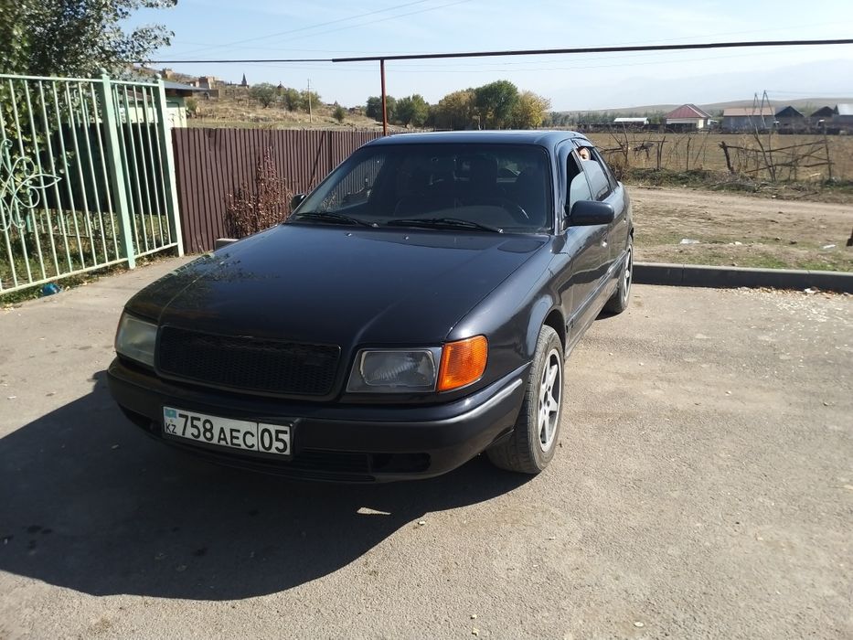 Ауди 100 с4 1993