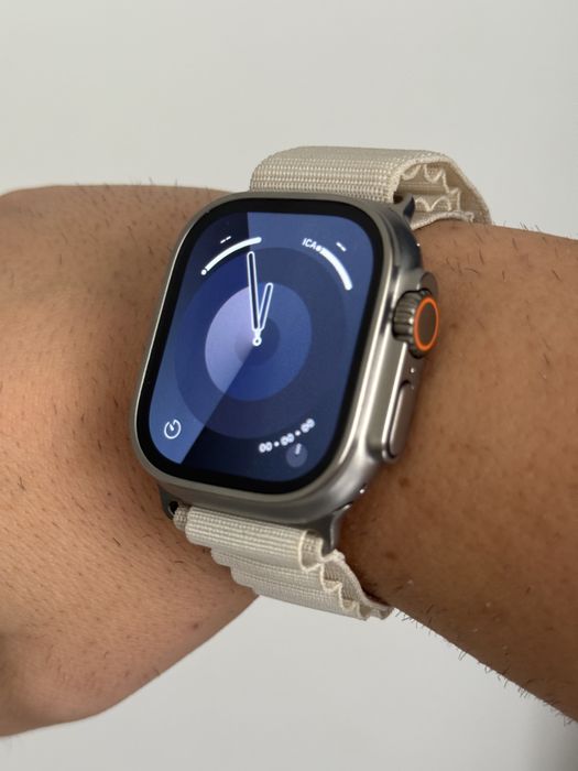 Apple Watch Ultra 2, GPS, Cellular, Carcasa Natural Titanium 49mm