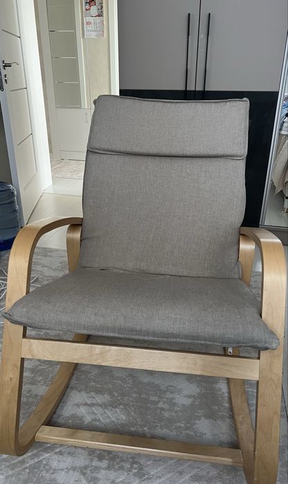 Люлеещ сее  стол