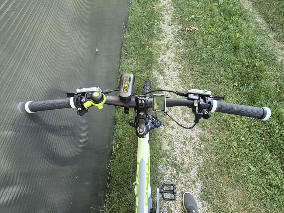 MTB Cube LTD PRO, 26inch, 27v, cadru M-L, culoare deosebita