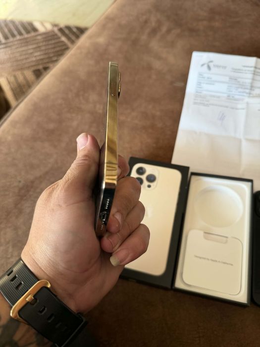 Iphone 13 pro Като нов