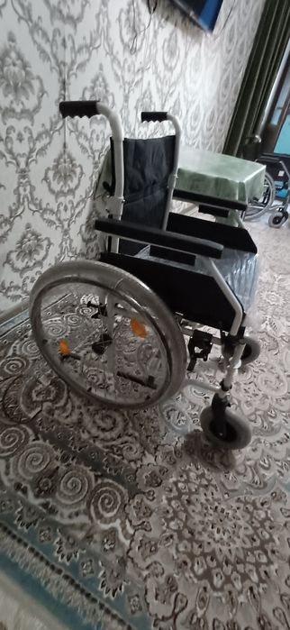 Продаётся инвалидная коляска, новая
