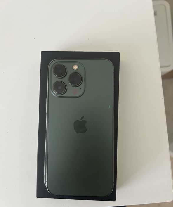 Iphone 13 pro 256г в отличном состоянии