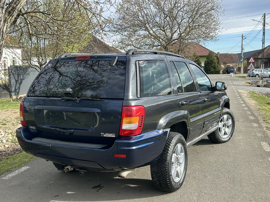 Vand jeep cherokee 3.2 Diesel 4x4 mic-mare Cutie automata