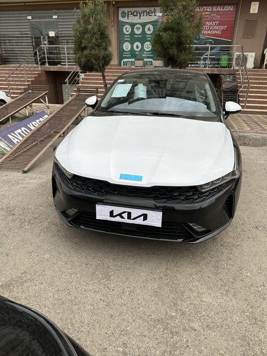 Kia K5 2025