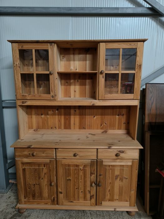 Кухненски  бюфет