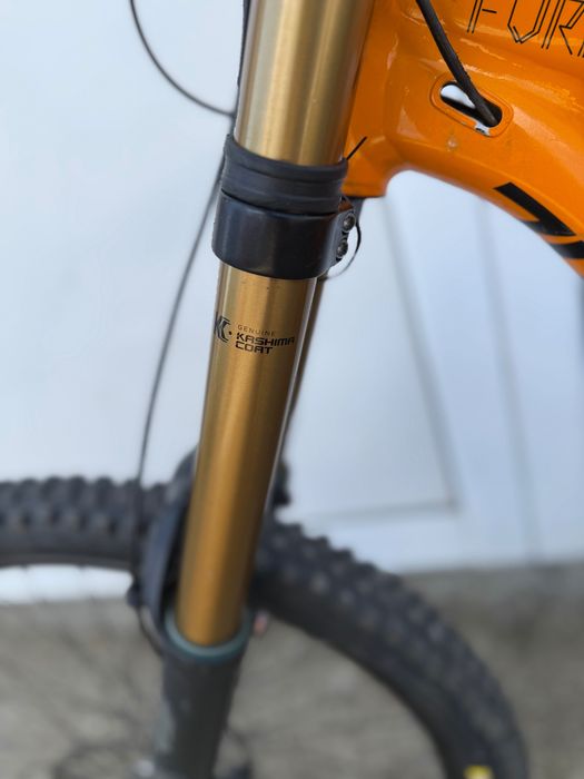Commencal furious