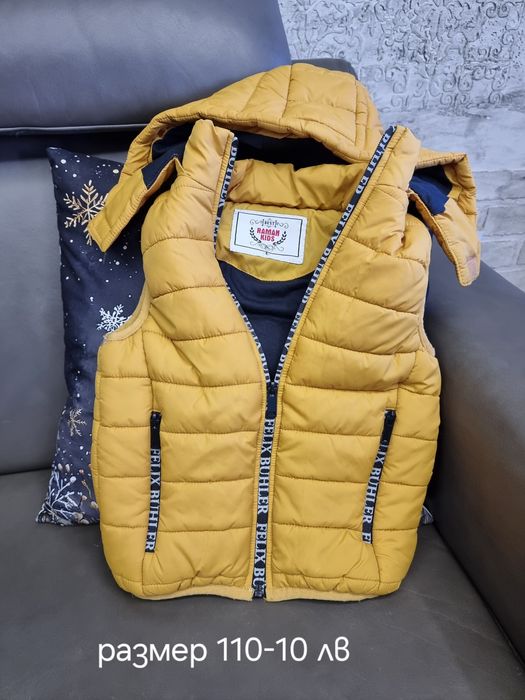 Зимни и преходни оригинални детски якета