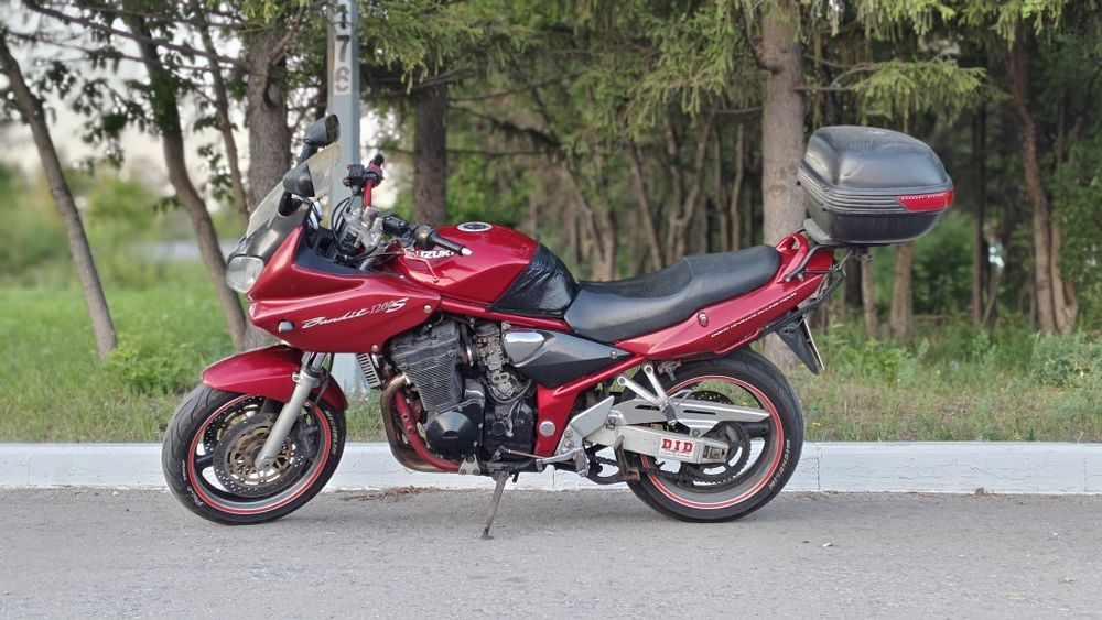 Продам мотоцикл Suzuki Bandit 1200S