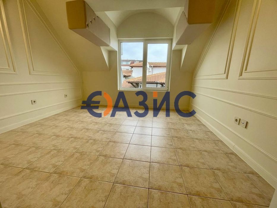 Продава се Двустаен апартамент в Свети Влас - 70 кв.м за 710 €/кв.м - Снимка #11