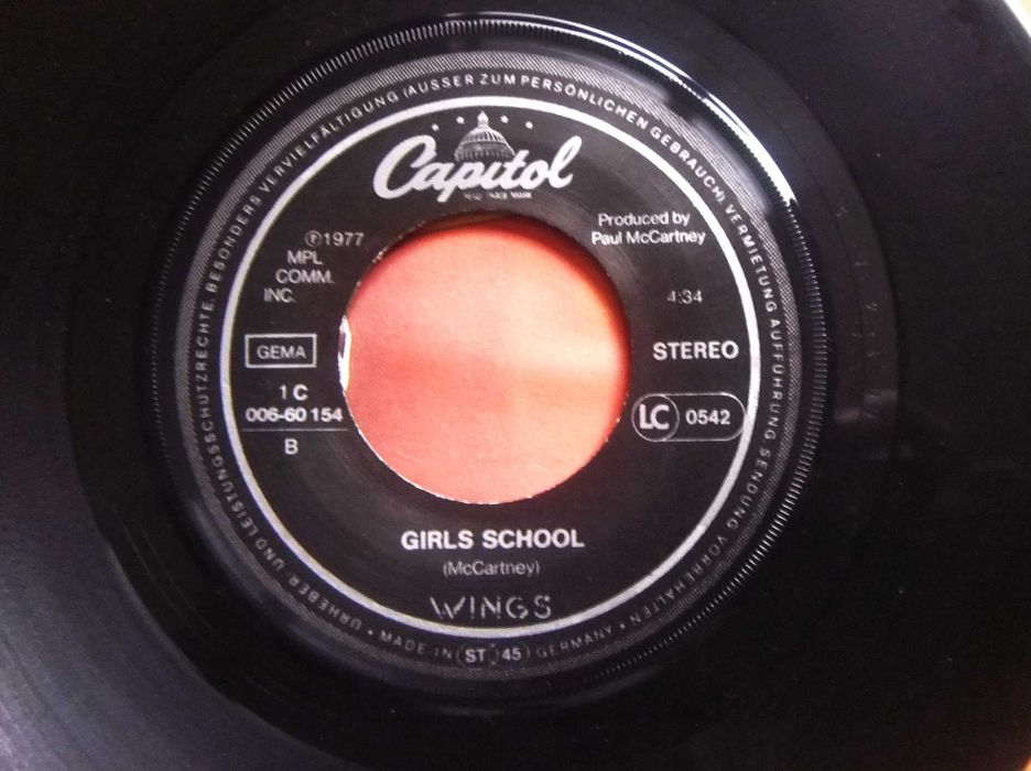 Малка грамофонна плоча - WINGS