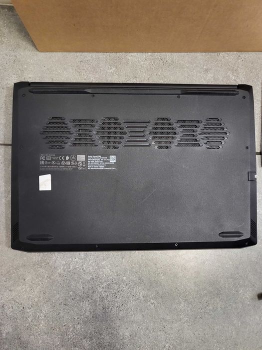 лаптоп Lenovo IdeaPad Gaming 3 15ACH6