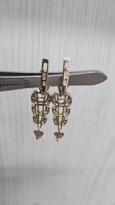 Серьги золотые  молодёжные