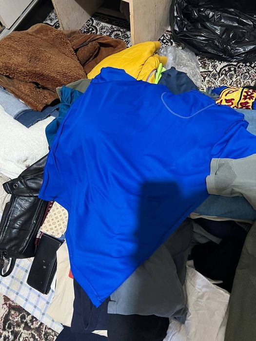 Одежда б/у оптом сотилади