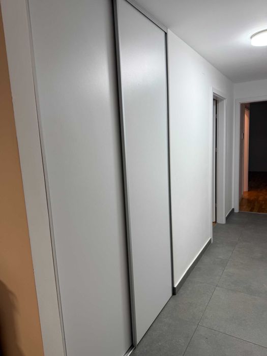 Apartament 3 camere Parcul Carol de inchiriat, curte proprie, loc de parcare