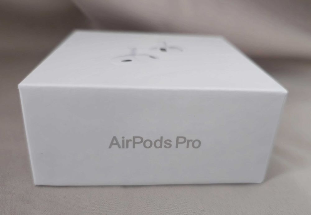 Căști wireless AirPods Pro a doua generație. Căștile sunt noi sigilate