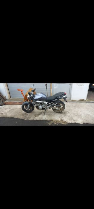 Yamaha FZ6 2005  600CC INJECTII