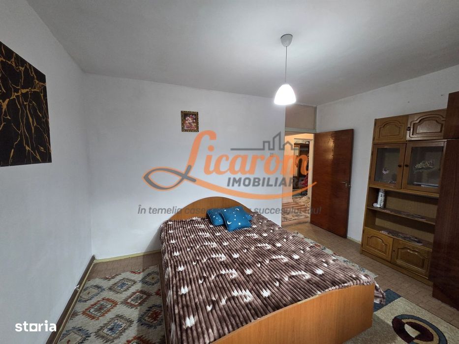 Apartament 3 camere decomandat, Carpatilor zona Spitalul Judetean,