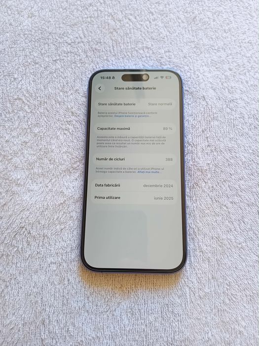 Vând IPhone 16 Blue