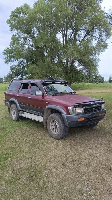 Toiota  HILUX SURF продам!
