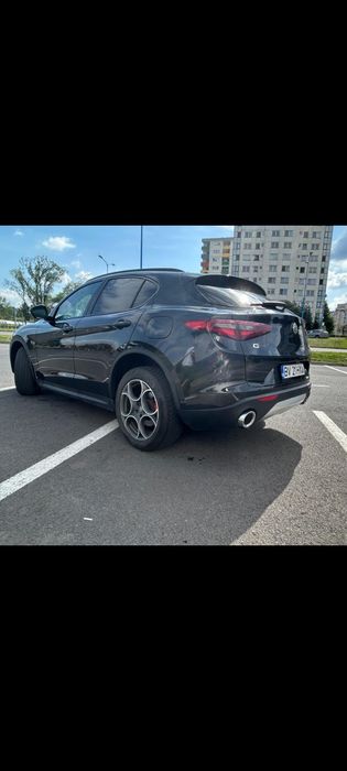 Alfa Romeo Stelvio Q4