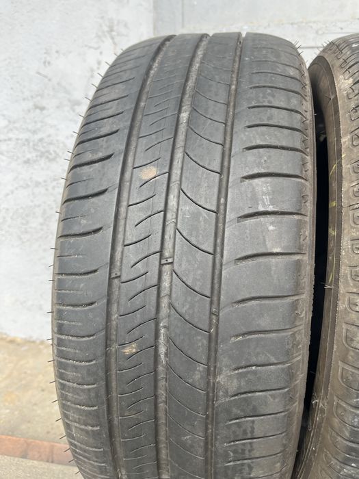 4 бр. летни гуми 205/55/16 Michelin DOT 4016 2x6 mm 2x5 mm