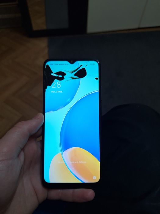 Vând oppo s15 de pese