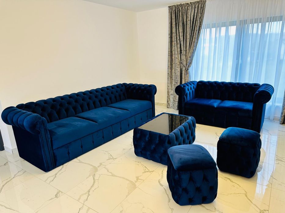 Canapea chesterfield