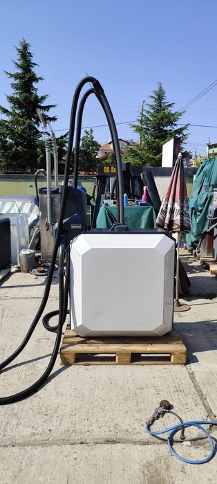 Прахосмукачка КЕРХЕР 2 поста за Автомивка на самообслужване