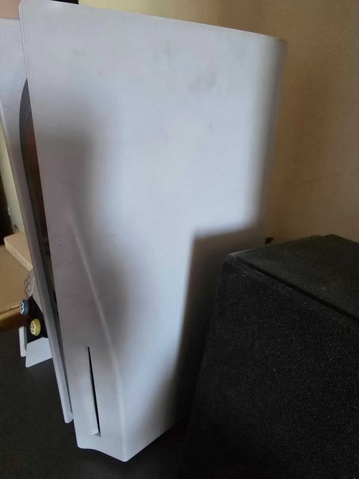 Vand PlayStation 5 Disk, 1Tb, 2Manete+hdd512,Statie Incarcare,4 jocuri