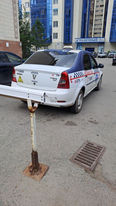 Продам Рено Логан 2012 гв